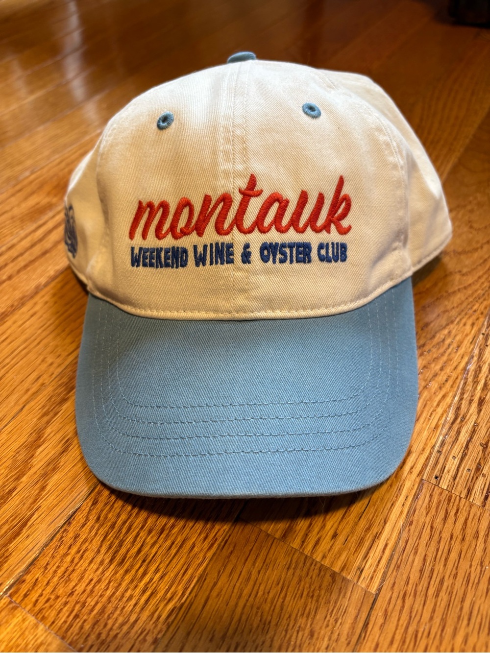 Abercrombie & Fitch Two-Tone Montauk Weekend Wine and Oyster Club Boyfriend Hat